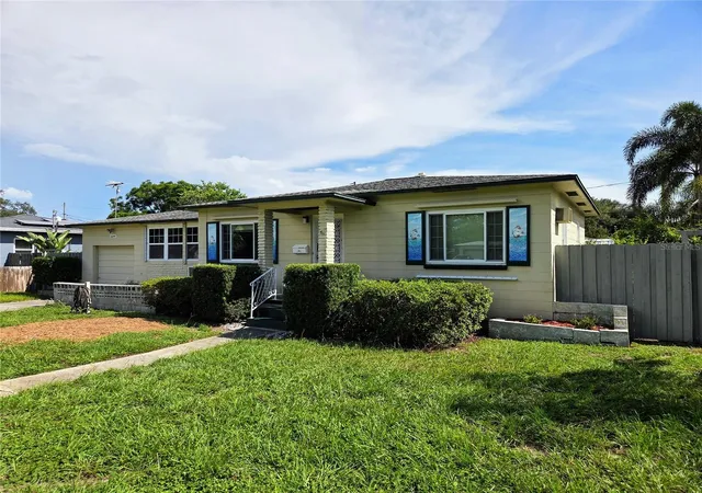 Photo 2 of Single family home for sale at 6044 Burlington Ave N, Saint Petersburg, FL 33710 | MLS# TB8547022 | Listing updated on 2026-10-17