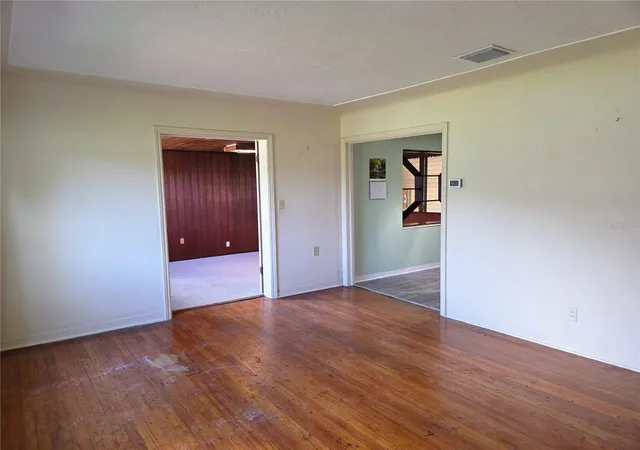 Photo 3 of Single family home for sale at 6044 Burlington Ave N, Saint Petersburg, FL 33710 | MLS# TB8547022 | Listing updated on 2026-10-17