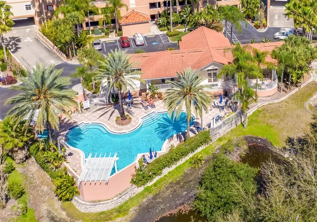 Photo 2 of Condo for sale at 12077 Gandy Blvd N #333, Saint Petersburg, FL 33702 | MLS# TB8547032 | Listing updated on 2026-10-09