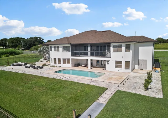 Photo 3 of Single family home for sale at 5911 Old Berkley Rd, Auburndale, FL 33823 | MLS# P4939833 | Listing updated on 2026-09-24