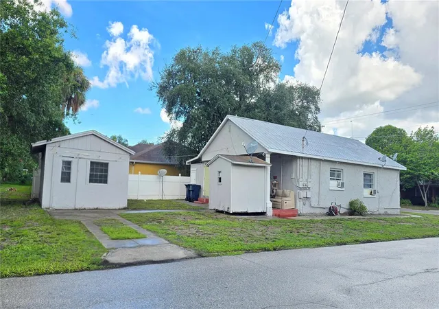 Photo 2 of Multi family home for sale at 2423 Durham St, Tampa, FL 33605 | MLS# TB8547049 | Listing updated on 2026-10-23