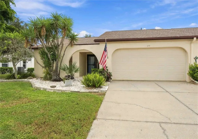 Photo 3 of Single family home for sale at 680 Linden Dr, Englewood, FL 34223 | MLS# N6145695 | Listing updated on 2026-09-13