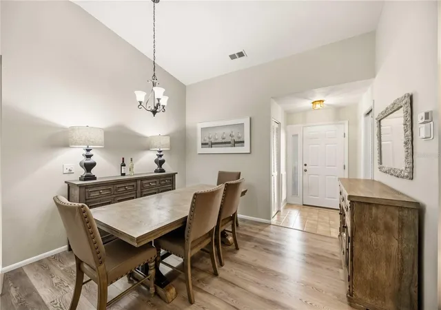 Photo 4 of House for sale at 680 Linden Dr, Englewood, FL 34223 | MLS# N6145695 | Listing updated on 2026-09-13