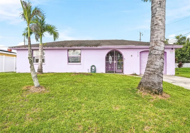 Photo 1 of Single family home for sale at 3118 River Cvs Dr, Tampa, FL 33614 | MLS# TB8547055 | Listing updated on 2026-09-17