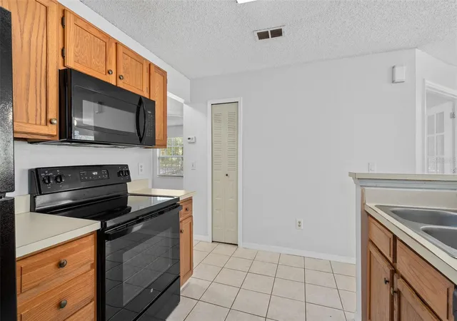 Photo 4 of Condo for sale at 1141 Exceller Ct #107, Casselberry, FL 32707 | MLS# O6440506 | Listing updated on 2026-10-08