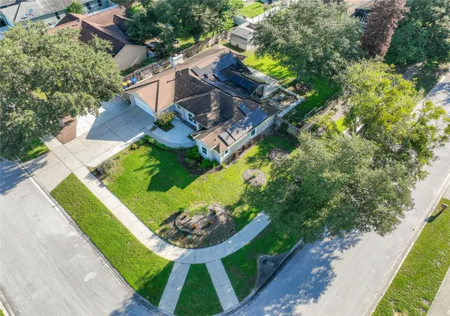 Photo 3 of Single family home for sale at 1010 High Ridge Ct, Minneola, FL 34715 | MLS# G5117583 | Listing updated on 2026-09-12