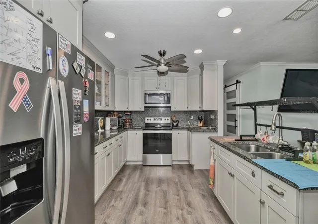 Photo 3 of Single family home for sale at 10958 Sw 86th Court, Ocala, FL 34481 | MLS# OM731986 | Listing updated on 2026-09-13