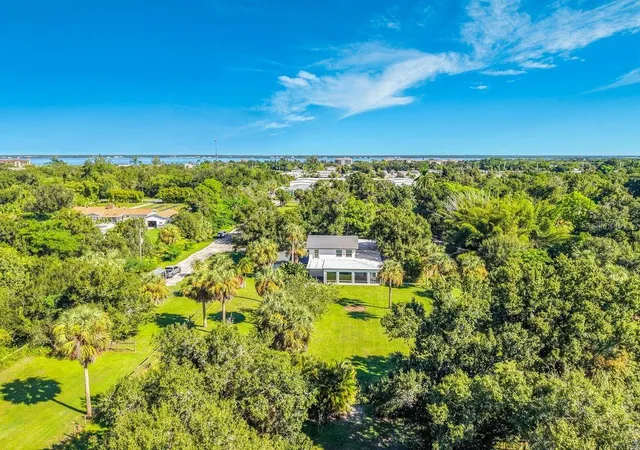 Photo 1 of Single family home for sale at 1409 Lavilla Rd, Punta Gorda, FL 33950 | MLS# G5117585 | Listing updated on 2026-09-26