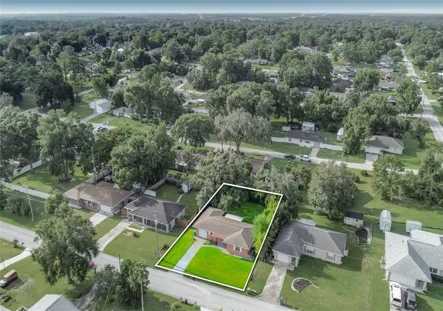 Photo 2 of Single family home for sale at 419 Wright St, Inverness, FL 34452 | MLS# OM731987 | Listing updated on 2026-09-12
