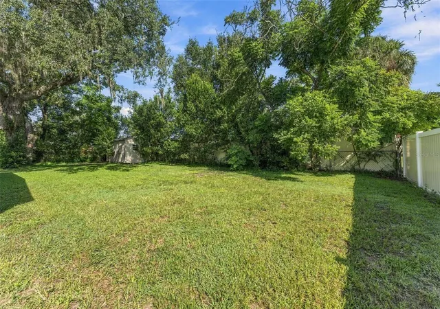 Photo 3 of Single family home for sale at 206 Linda Ave, Temple Terrace, FL 33617 | MLS# TB8547084 | Listing updated on 2026-10-28