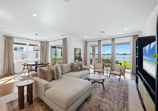 Photo 3 of Single family home for sale at 17539 Savory Mist Cir, Lakewood Ranch, FL 34211 | MLS# A4705630 | Listing updated on 2026-10-03