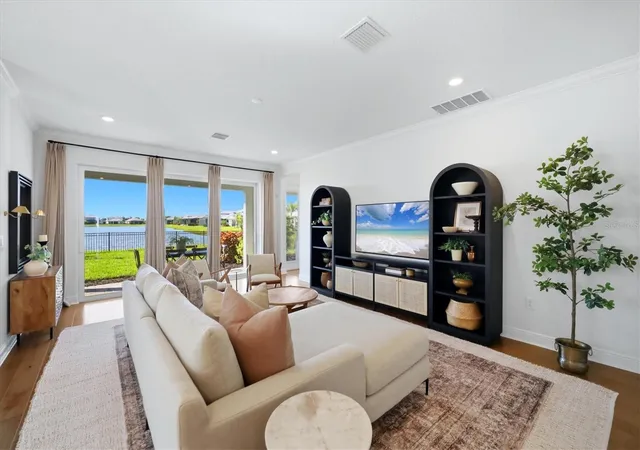 Photo 4 of Single family home for sale at 17539 Savory Mist Cir, Lakewood Ranch, FL 34211 | MLS# A4705630 | Listing updated on 2026-10-03