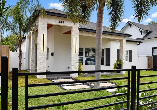 Photo 2 of Single family home for sale at 449 12th Avenue N, Saint Petersburg, FL 33701 | MLS# TB8547099 | Listing updated on 2026-10-26