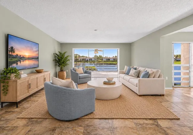 Photo 2 of Condo for sale at 5214 Marsh Fld Ln #106, Sarasota, FL 34235 | MLS# A4705635 | Listing updated on 2026-10-29