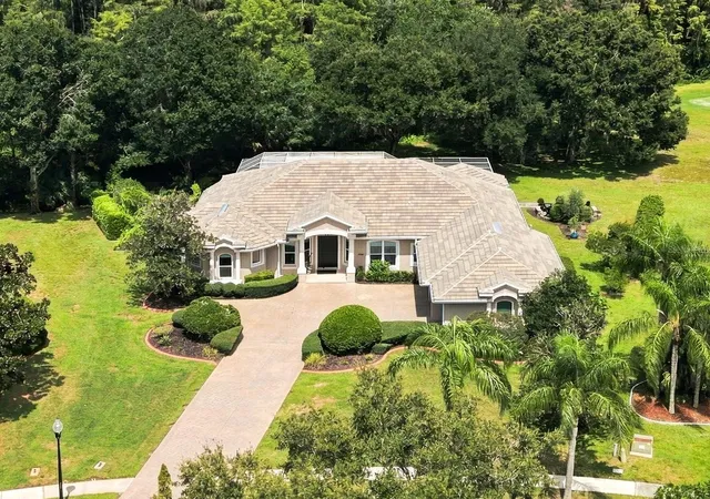 Photo 1 of Single family home for sale at 321 Tall Oak Trl, Tarpon Springs, FL 34688 | MLS# TB8547123 | Listing updated on 2026-09-21