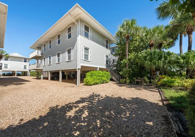 Photo 1 of Condo for sale at 1400 Gulf Blvd #3A, Indian Rocks Beach, FL 33785 | MLS# TB8547125 | Listing updated on 2026-10-02