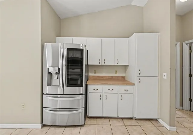 Photo 3 of Single family home for sale at 5110 Nw 24th Drive, Gainesville, FL 32605 | MLS# GC543395 | Listing updated on 2026-10-04