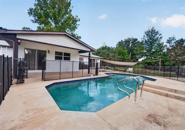 Photo 3 of Single family home for sale at 13151 SE 127th Place, Dunnellon, FL 34431 | MLS# OM731993 | Listing updated on 2026-09-28
