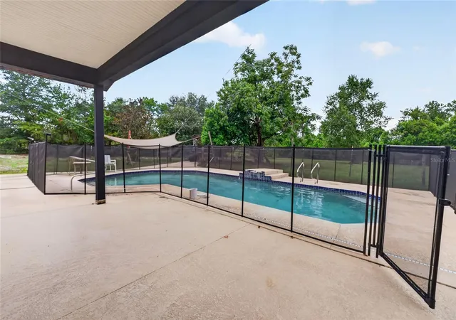 Photo 4 of Single family home for sale at 13151 SE 127th Place, Dunnellon, FL 34431 | MLS# OM731993 | Listing updated on 2026-09-28