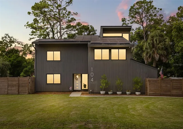 Photo 1 of Single family home for sale at 104 Wild Fern Dr, Longwood, FL 32779 | MLS# O6440568 | Listing updated on 2026-10-06