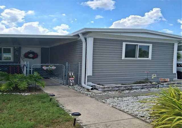 Photo 1 of Manufactured home for sale at 6580 Seminole Blvd #110, Seminole, FL 33772 | MLS# A4705648 | Listing updated on 2026-10-05