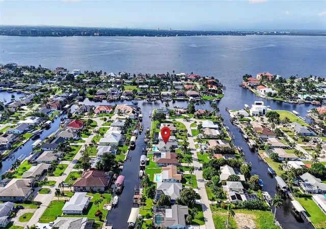 Photo 2 of Single family home for sale at 5349 Cobalt Ct, Cape Coral, FL 33904 | MLS# C7530570 | Listing updated on 2026-10-08