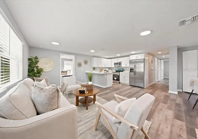 Photo 2 of Single family home for sale at 2919 E 19th Avenue, Tampa, FL 33605 | MLS# TB8547156 | Listing updated on 2026-10-22