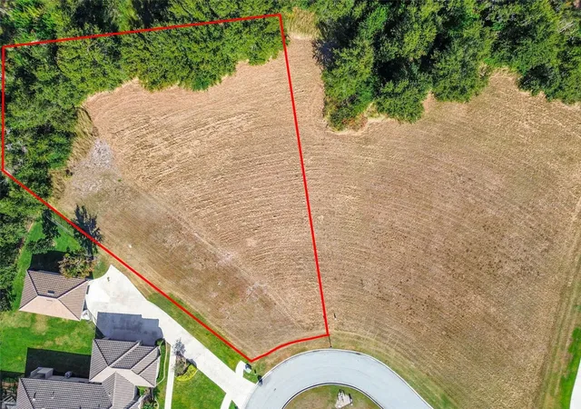 Photo 1 of Land for sale at 420 Hawk Talon Dr, Lithia, FL 33547 | MLS# TB8547159 | Listing updated on 2026-10-06