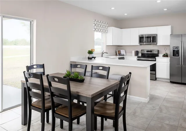 Photo 2 of Single family home for sale at 17436 5th Circle E, Bradenton, FL 34212 | MLS# W7889372 | Listing updated on 2026-09-28
