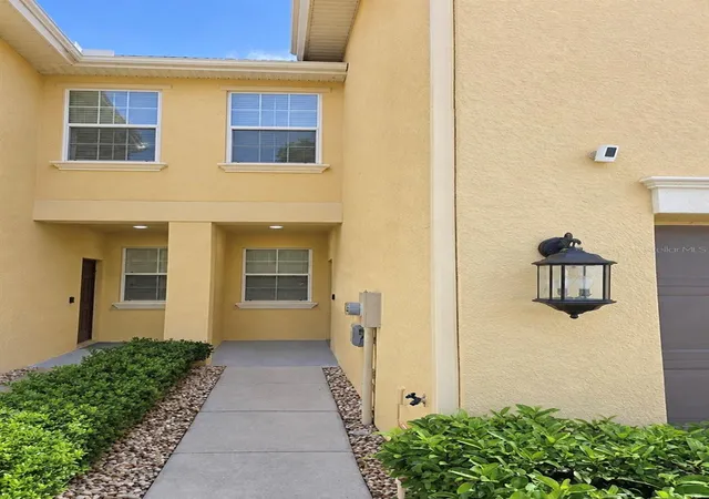 Photo 3 of Townhouse for sale at 9412 Trumpet Vine Loop, Trinity, FL 34655 | MLS# TB8547166 | Listing updated on 2026-09-22