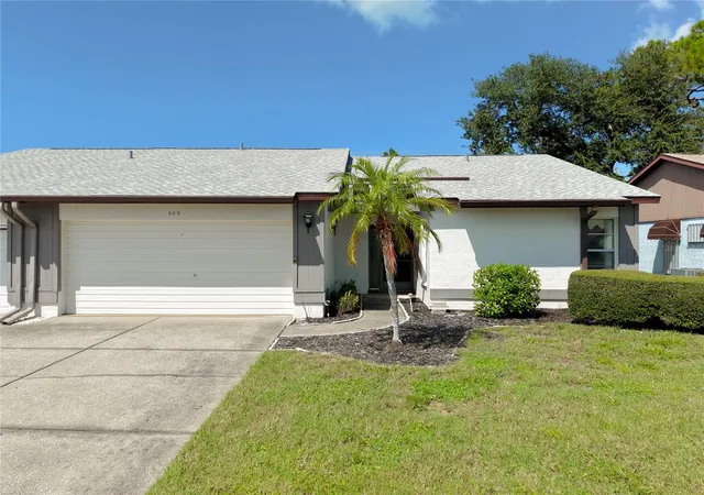 Photo 1 of Single family home for sale at 665 Foxwood Blvd, Englewood, FL 34223 | MLS# C7530571 | Listing updated on 2026-09-19