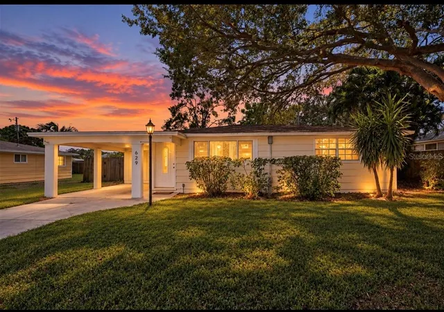 Photo 1 of Single family home for sale at 629 Lexington St, Dunedin, FL 34698 | MLS# TB8547174 | Listing updated on 2026-09-13