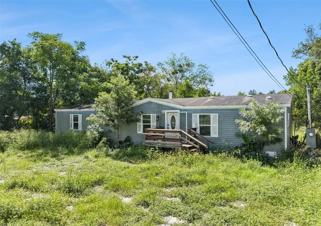 Photo 1 of Manufactured home for sale at 11600 Rancho Dr, Leesburg, FL 34788 | MLS# G5117596 | Listing updated on 2026-10-10