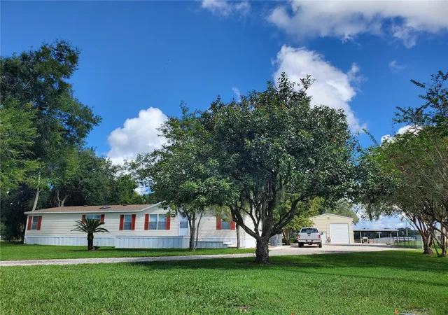 Photo 1 of Manufactured home for sale at 4902 Country Trails Dr, Polk City, FL 33868 | MLS# P4939841 | Listing updated on 2026-09-21