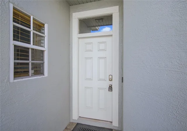 Photo 3 of Single family home for sale at 1725 Arabian Ln, Palm Harbor, FL 34685 | MLS# TB8547183 | Listing updated on 2026-10-06
