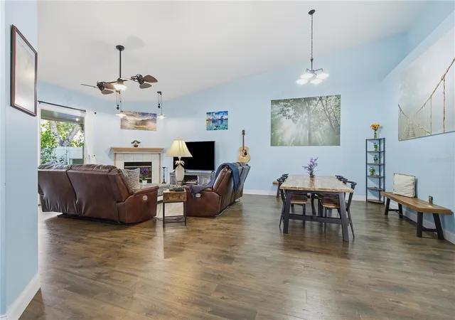 Photo 3 of House for sale at 1725 Arabian Ln, Palm Harbor, FL 34685 | MLS# TB8547183 | Listing updated on 2026-10-06