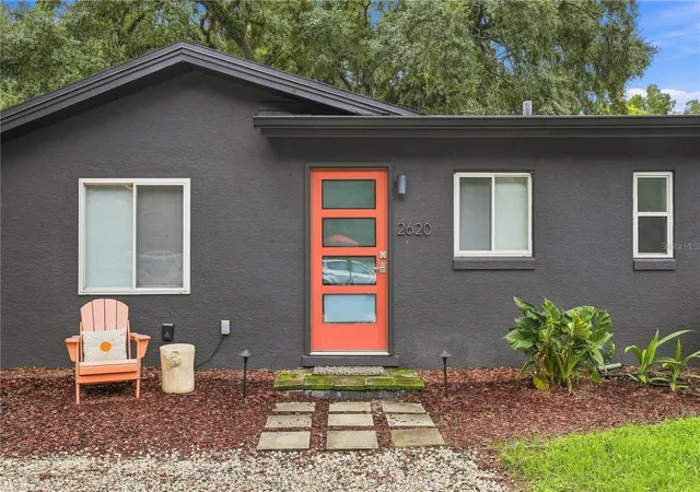 Photo 1 of Single family home for sale at 2620 Marble Ave, Orlando, FL 32803 | MLS# O6440618 | Listing updated on 2026-10-25