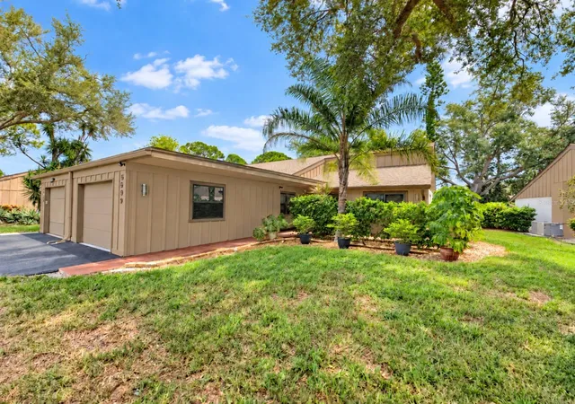 Single family home for sale at 5699 Westwind Ln, SARASOTA, FL 34231 | MLS# A4705667