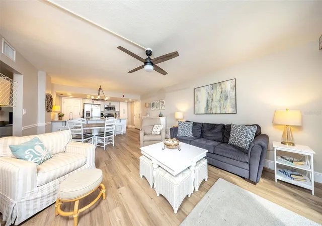 Listing Photo 4 - Condo for sale in building located at 4495 S Atlantic Ave, Ponce Inlet, FL 32169 - Unit #401