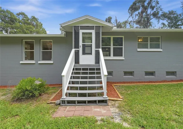 Photo 3 of Single family home for sale at 752 N State Rd 21, Melrose, FL 32666 | MLS# GC543401 | Listing updated on 2026-10-04