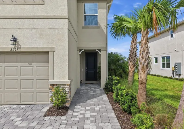 Photo 3 of Townhouse for sale at 2361 Summerlit St, Lutz, FL 33558 | MLS# TB8547207 | Listing updated on 2026-10-01