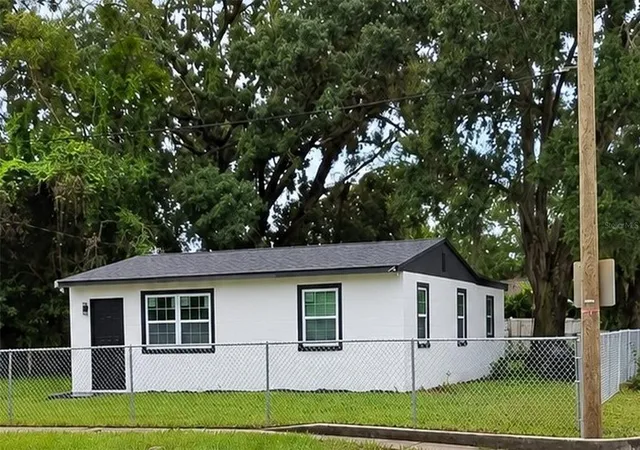 Single family home for sale at 3942 Wells St N, ORLANDO, FL 32805 | MLS# S5157295