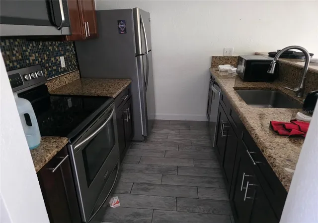 Photo 2 of Condo for sale at 6106 Peregrine Ave #C07, Orlando, FL 32819 | MLS# O6440640 | Listing updated on 2026-09-20