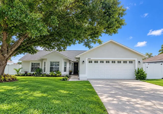 Photo 1 of Single family home for sale at 4206 Lavender Way, Saint Cloud, FL 34772 | MLS# O6440654 | Listing updated on 2026-09-25