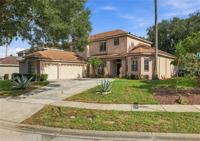 Photo 2 of Single family home for sale at 409 Mcfee Dr, Davenport, FL 33897 | MLS# O6440656 | Listing updated on 2026-10-03