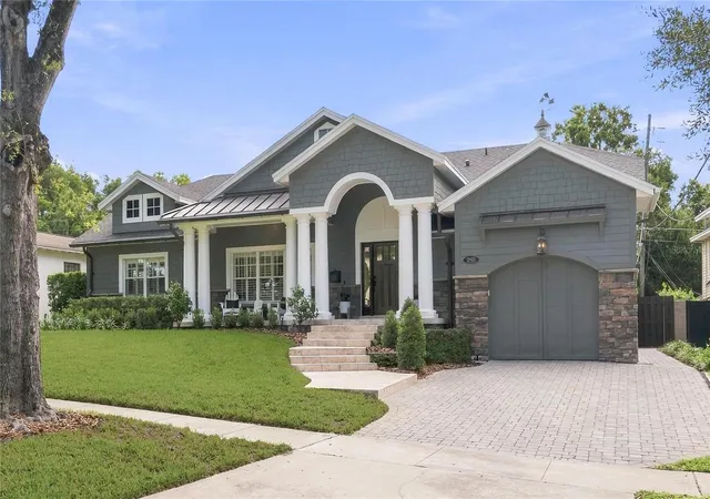 Photo 3 of Single family home for sale at 2911 Middlesex Rd, Orlando, FL 32803 | MLS# O6440666 | Listing updated on 2026-09-16