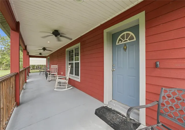 Photo 2 of Single family home for sale at 806 Bayhead Rd, Osteen, FL 32764 | MLS# O6440667 | Listing updated on 2026-09-12