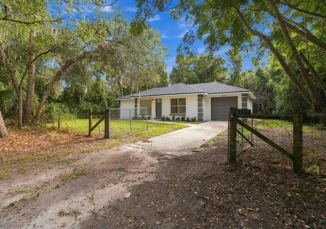 Photo 19 of Single family home for sale at 349 3rd Street, GENEVA, FL 32732 | MLS# O6440668 | Listing updated on 2026-09-20
