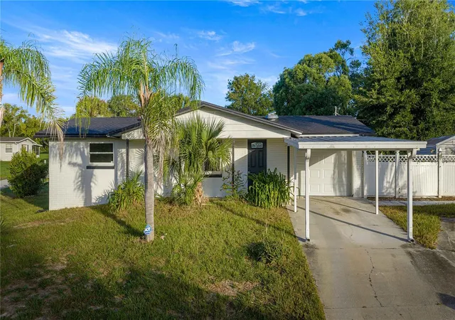 Photo 2 of Single family home for sale at 56 S Adams St, Beverly Hills, FL 34465 | MLS# OM732012 | Listing updated on 2026-09-12