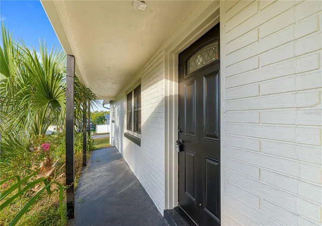 Photo 3 of Single family home for sale at 56 S Adams St, Beverly Hills, FL 34465 | MLS# OM732012 | Listing updated on 2026-09-12